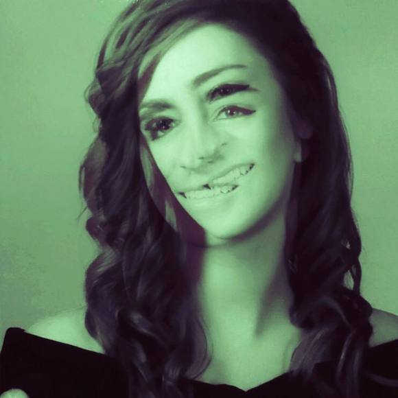 Meet your Posher, Abby - Picture 1 of 1